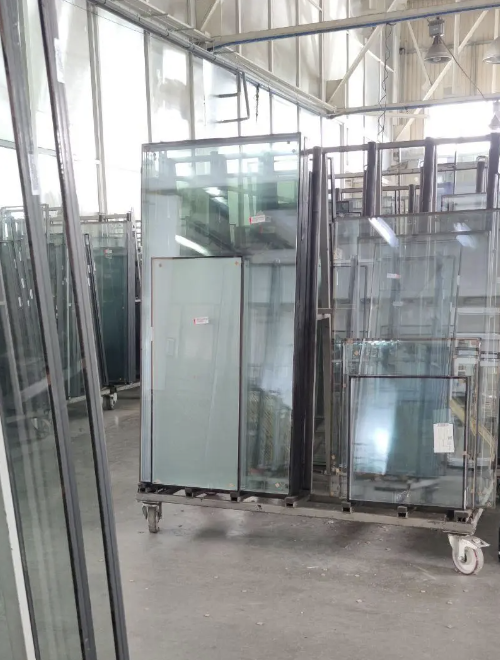 https://yuzhno-sahalinsk.delaem-okna.ru/storage/app/uploads/public/63f/33d/c9e/63f33dc9ee32b804668724.png