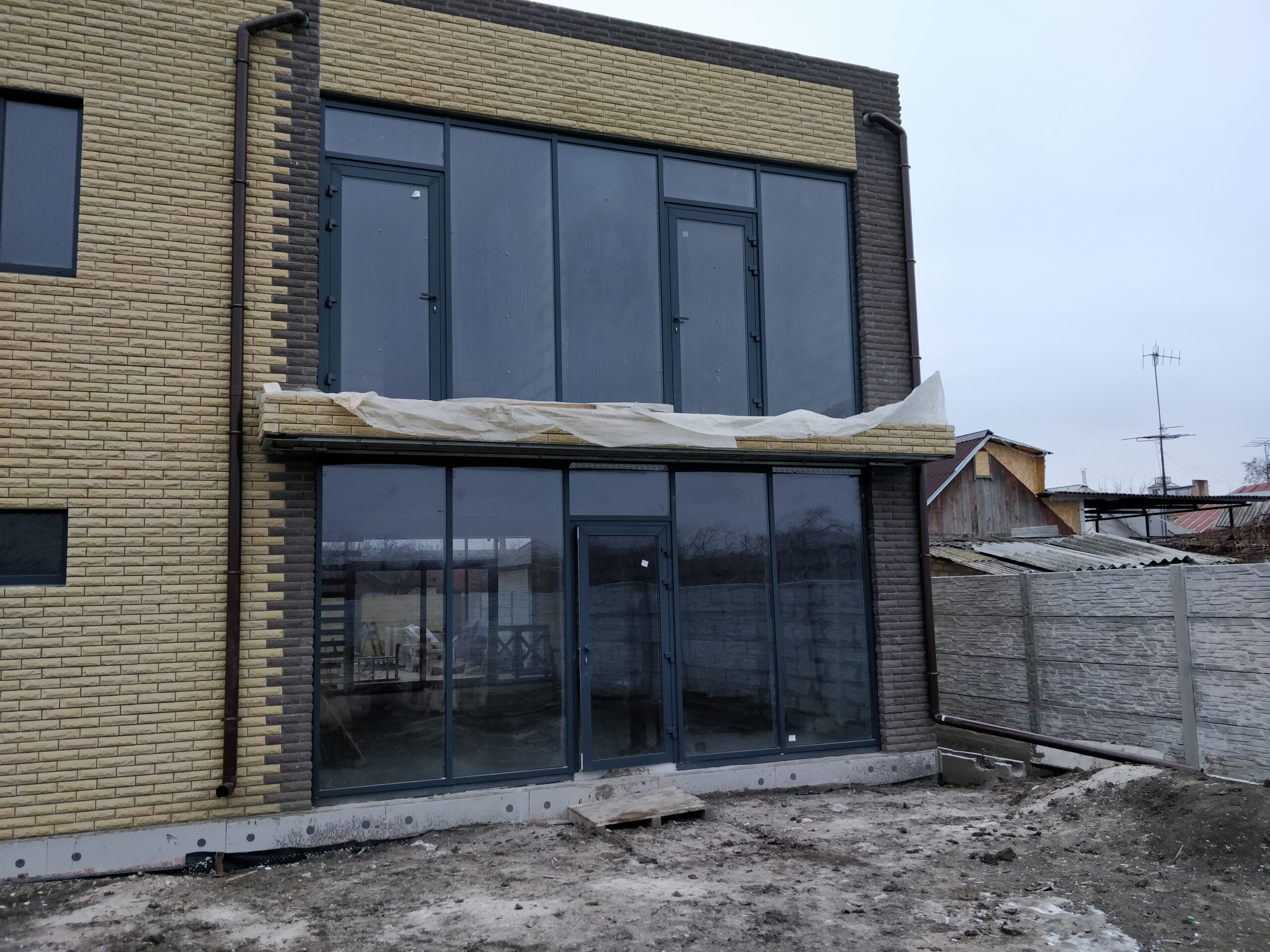https://yuzhno-sahalinsk.delaem-okna.ru/storage/app/uploads/public/63f/459/a9a/63f459a9a65f5828710554.jpg
