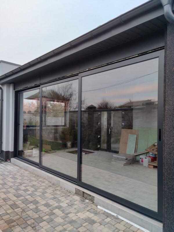 https://yuzhno-sahalinsk.delaem-okna.ru/storage/app/uploads/public/63f/461/d8e/63f461d8e374e429288377.jpg