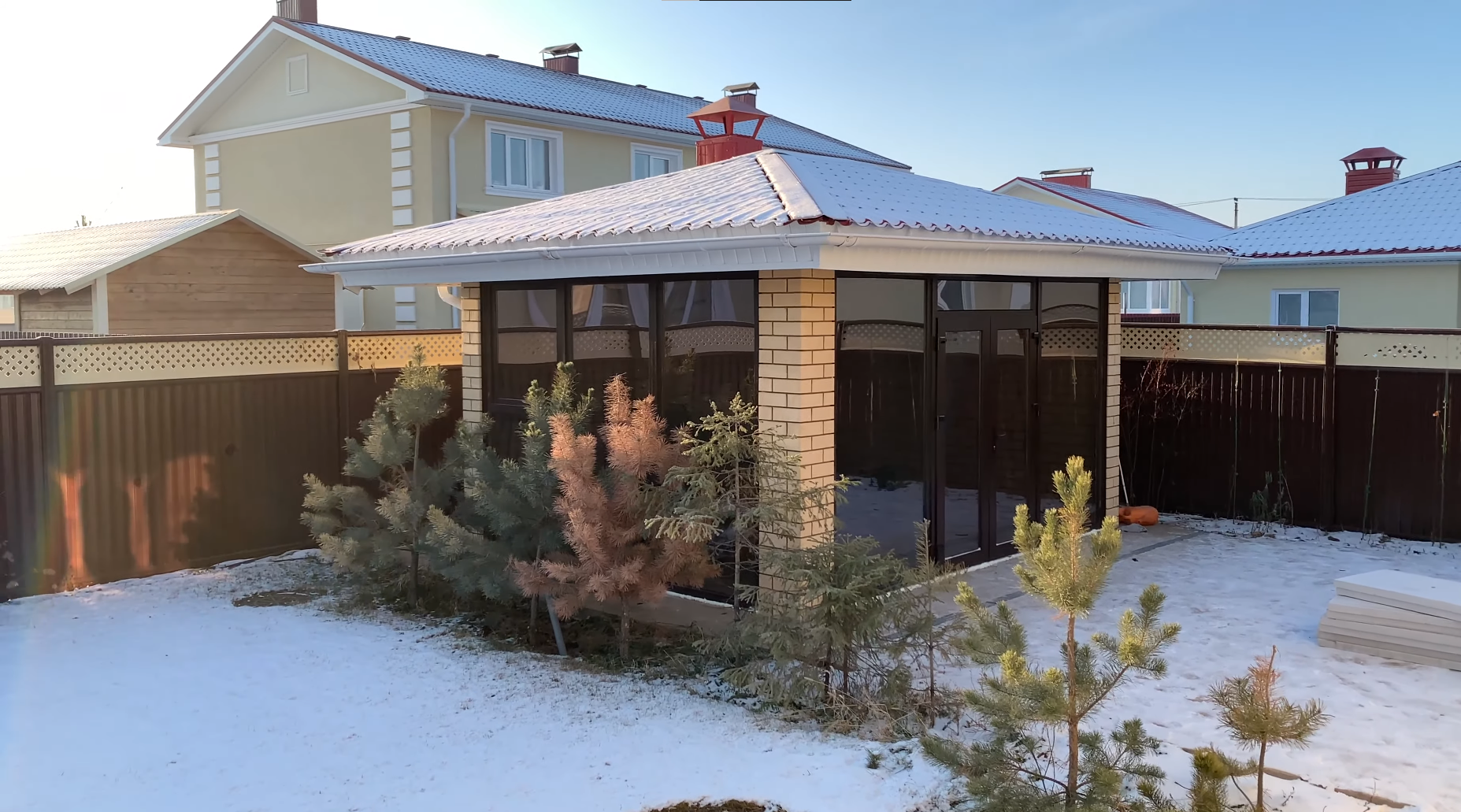 https://yuzhno-sahalinsk.delaem-okna.ru/storage/app/uploads/public/63f/5bb/32c/63f5bb32cc603125300204.png